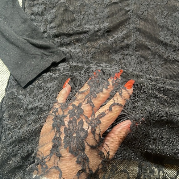 Vintage Sheer Black Lace long sleeve top, Circa 2009 - Picture 5 of 17